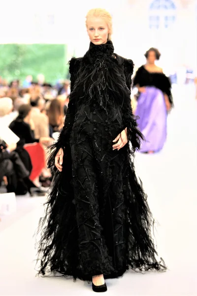 Look 44